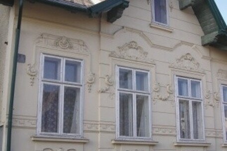 165400597_0.jpg