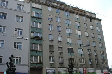 165404249_1.jpg