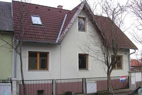 165400839_1.jpg